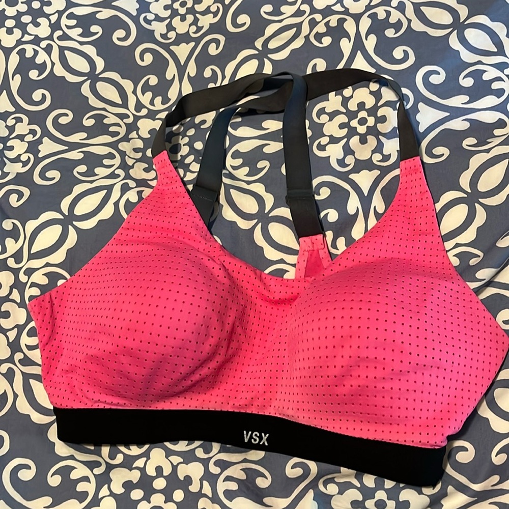 VSX Victoria’s Secret sport bra